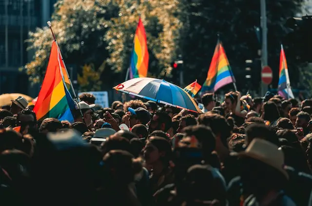 「LGBT理解増進法」が2023年6月16日に国会で成立し、23日に施行